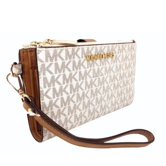 Michael Kors Handbags - SOLD MICHAEL KORS LG Jet Set Double Zip Vanilla Wallet
